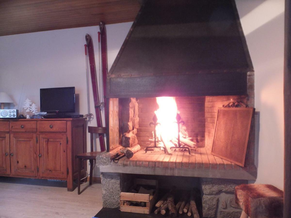 La Grange T2 Centre Ville Jardin Wifi Formigueres Bagian luar foto